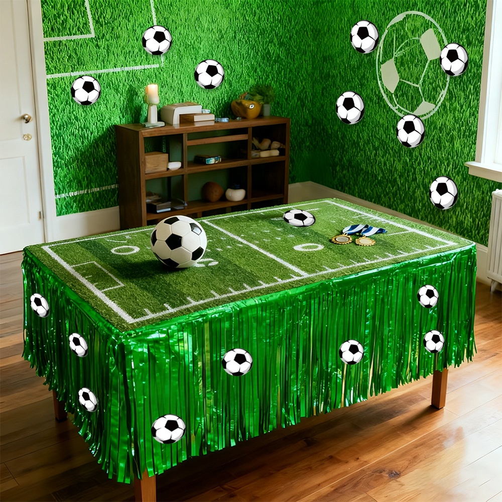 Party Games At Wedding - グリーンフォイルテーブルスカートとサッカーステッカー10枚セット。誕生日パーティー、試合の日、集まり、お祝いなどのスポーツ装飾に。