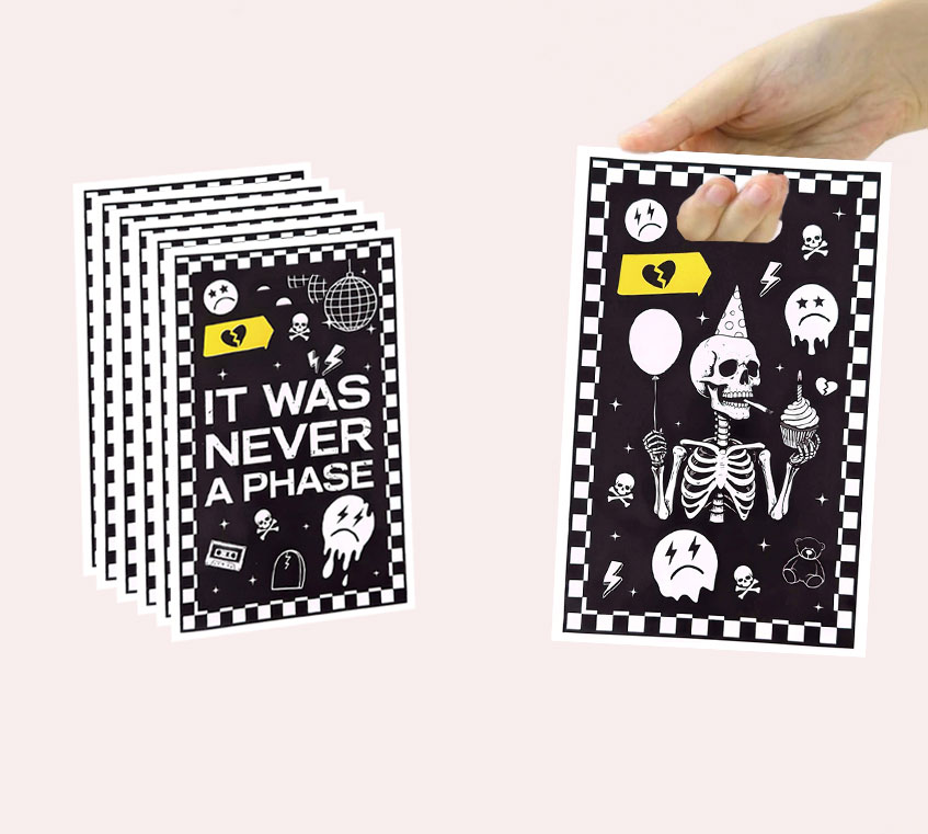 20個/40個入りのスカル型ギフトバッグ、スカルプリント付き - Party Games At Wedding のレビューと価格