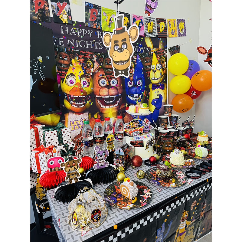 FNAFテーマの紙皿、カップ、カップケーキトッパー、Five - Party Games At Wedding のレビューと価格